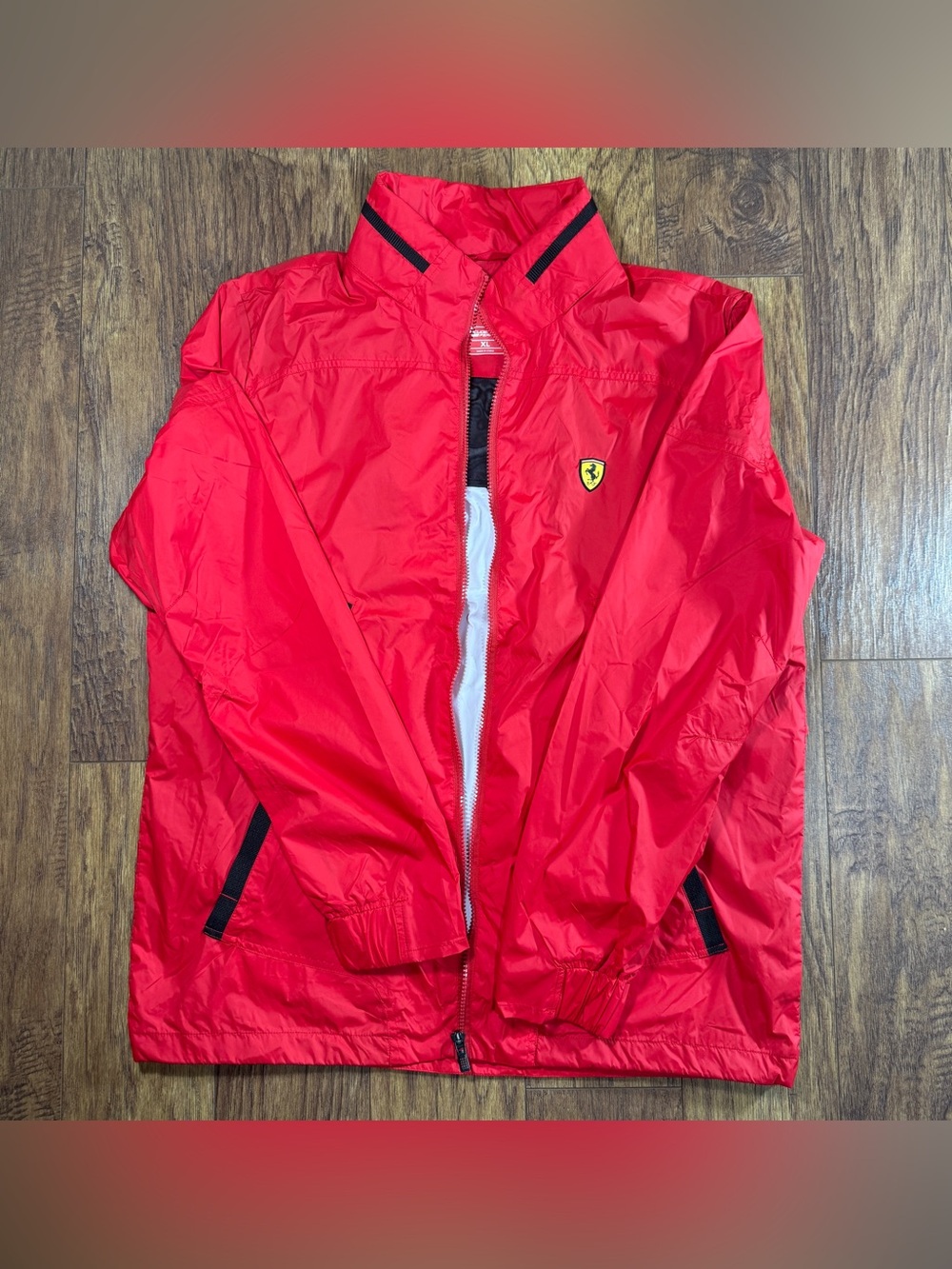 Scuderia Ferrari Red Windbreaker Jacket XL Lightweight Hidden Hood